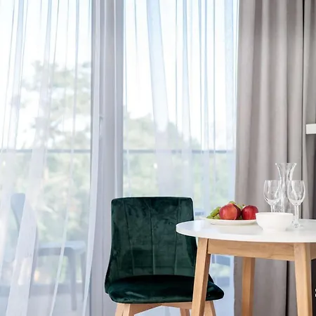 Golden Mirror-w Cenie Dostep Do Basenow, Strefy Saun,jacuzzi - Pinea Pobierowo-sannel For Rent Поберово