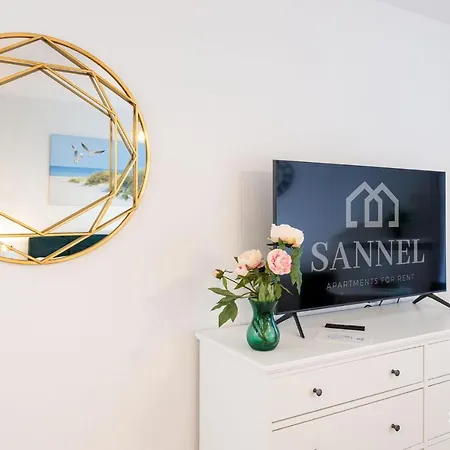 Apartamento Golden Mirror-w Cenie Dostęp Do Basenów, Strefy Saun,jacuzzi - Pinea Pobierowo-sannel For Rent *