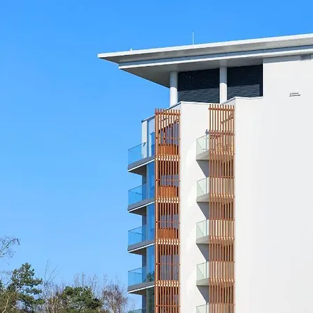 Golden Mirror Z Dwoma Basenami, Strefa Saun,jacuzzi- Pinea Pobierowo-sannel For Rent Apartment