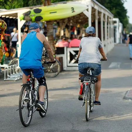 Апартаменты Golden Mirror-w Cenie Dostep Do Basenow, Strefy Saun,jacuzzi - Pinea Pobierowo-sannel For Rent *