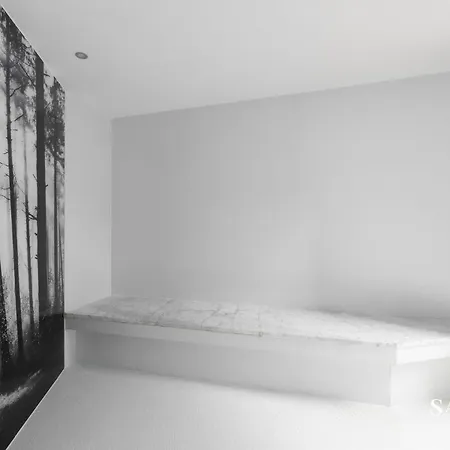 Golden Mirror-w Cenie Dostep Do Basenow, Strefy Saun,jacuzzi - Pinea Pobierowo-sannel For Rent